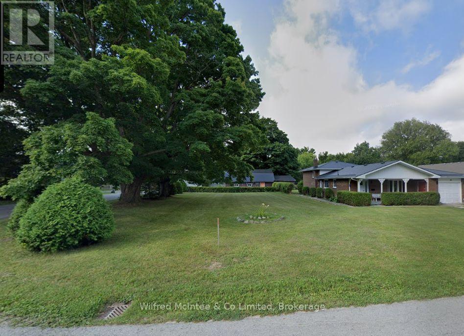 24 Stanley Street, Kincardine, Ontario  N0G 2T0 - Photo 1 - X13427518