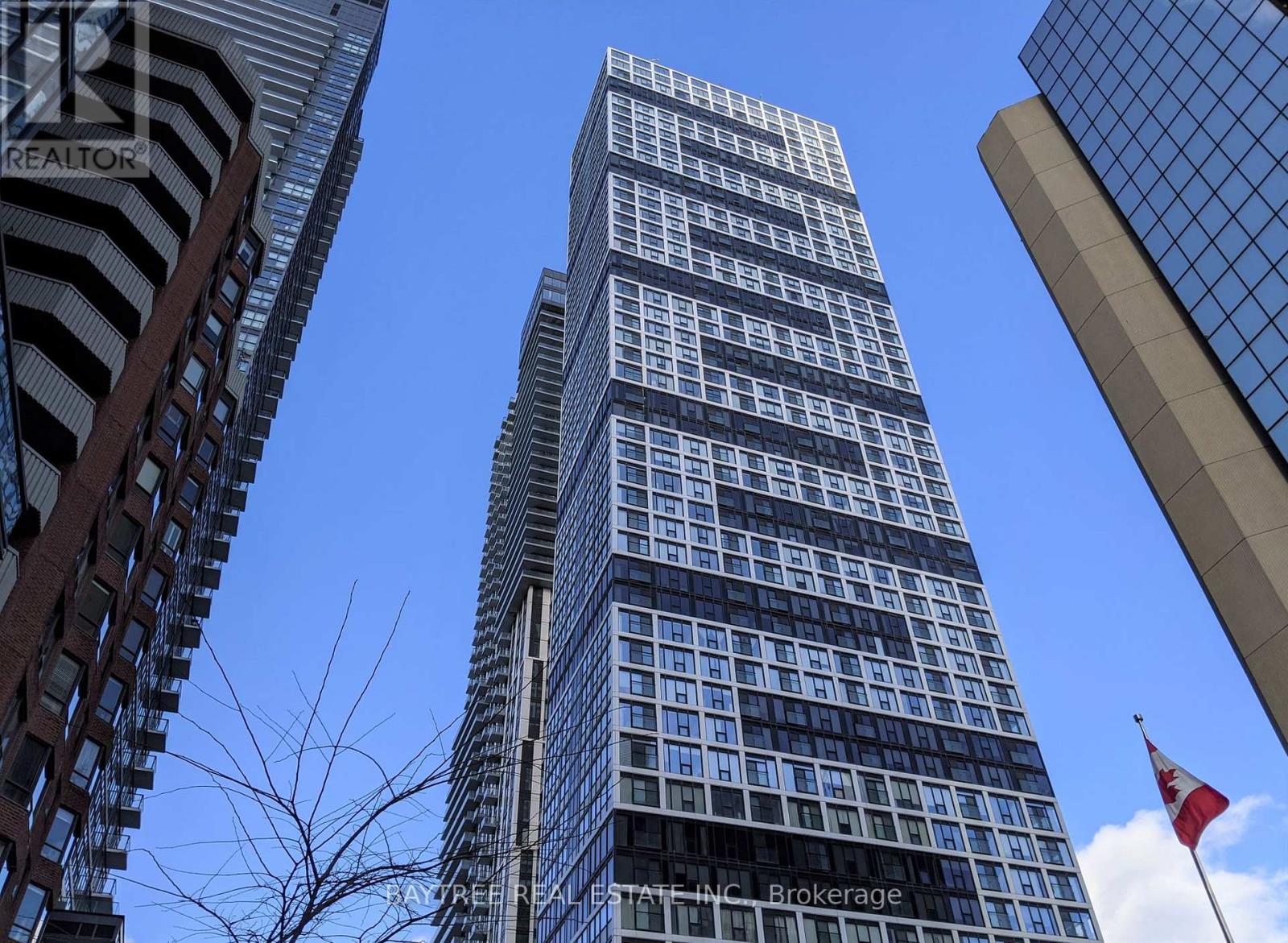 1811 - 181 DUNDAS STREET E