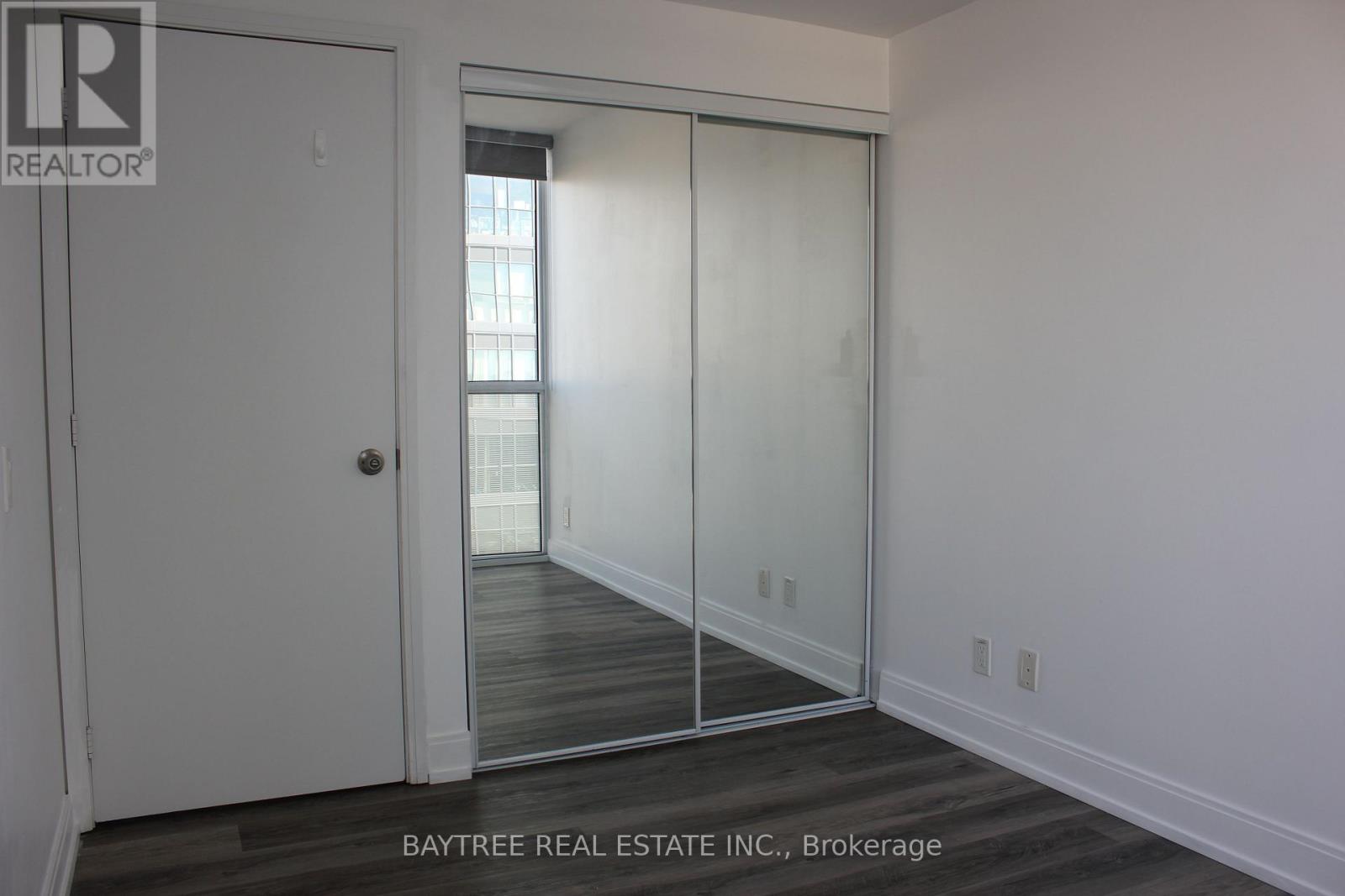 1811 - 181 Dundas Street E, Toronto, Ontario  M5A 1Z4 - Photo 14 - C13741132