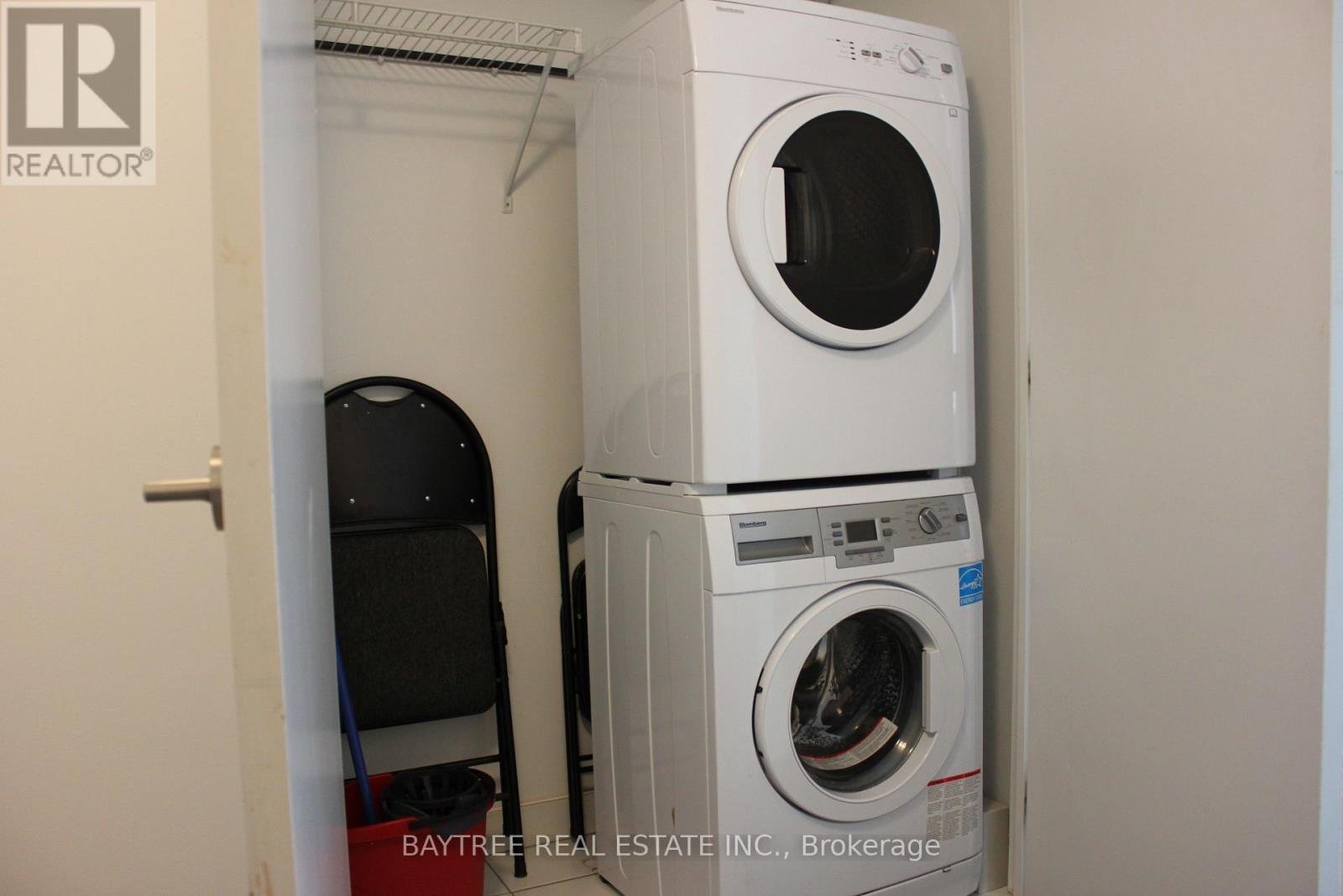 1811 - 181 Dundas Street E, Toronto, Ontario  M5A 1Z4 - Photo 16 - C13741132