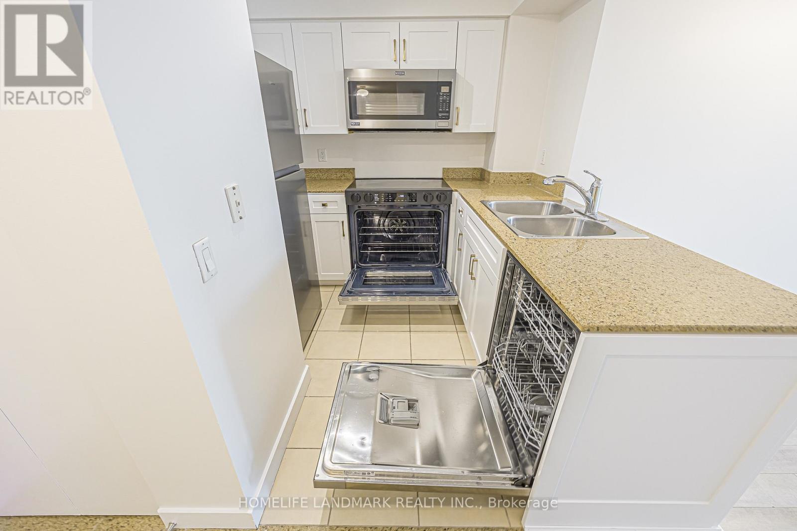 1906 - 361 Front Street W, Toronto, Ontario  M5V 3R5 - Photo 11 - C13741250