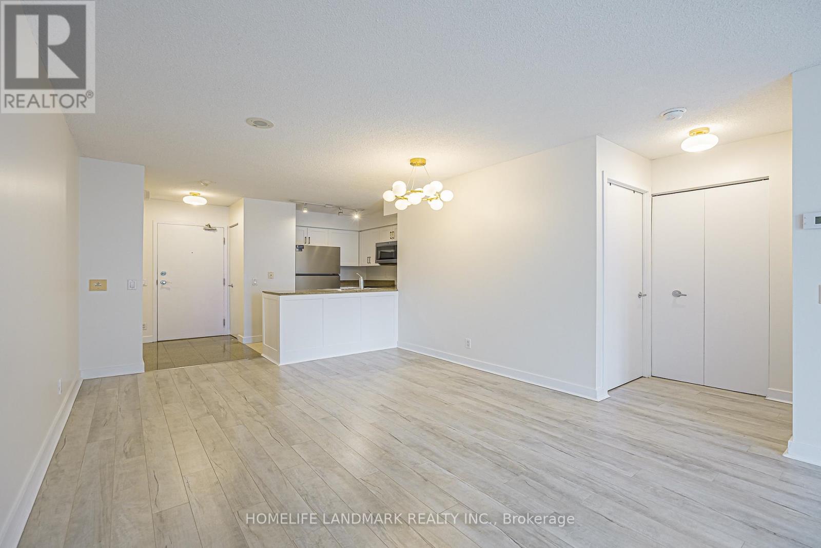 1906 - 361 Front Street W, Toronto, Ontario  M5V 3R5 - Photo 12 - C13741250
