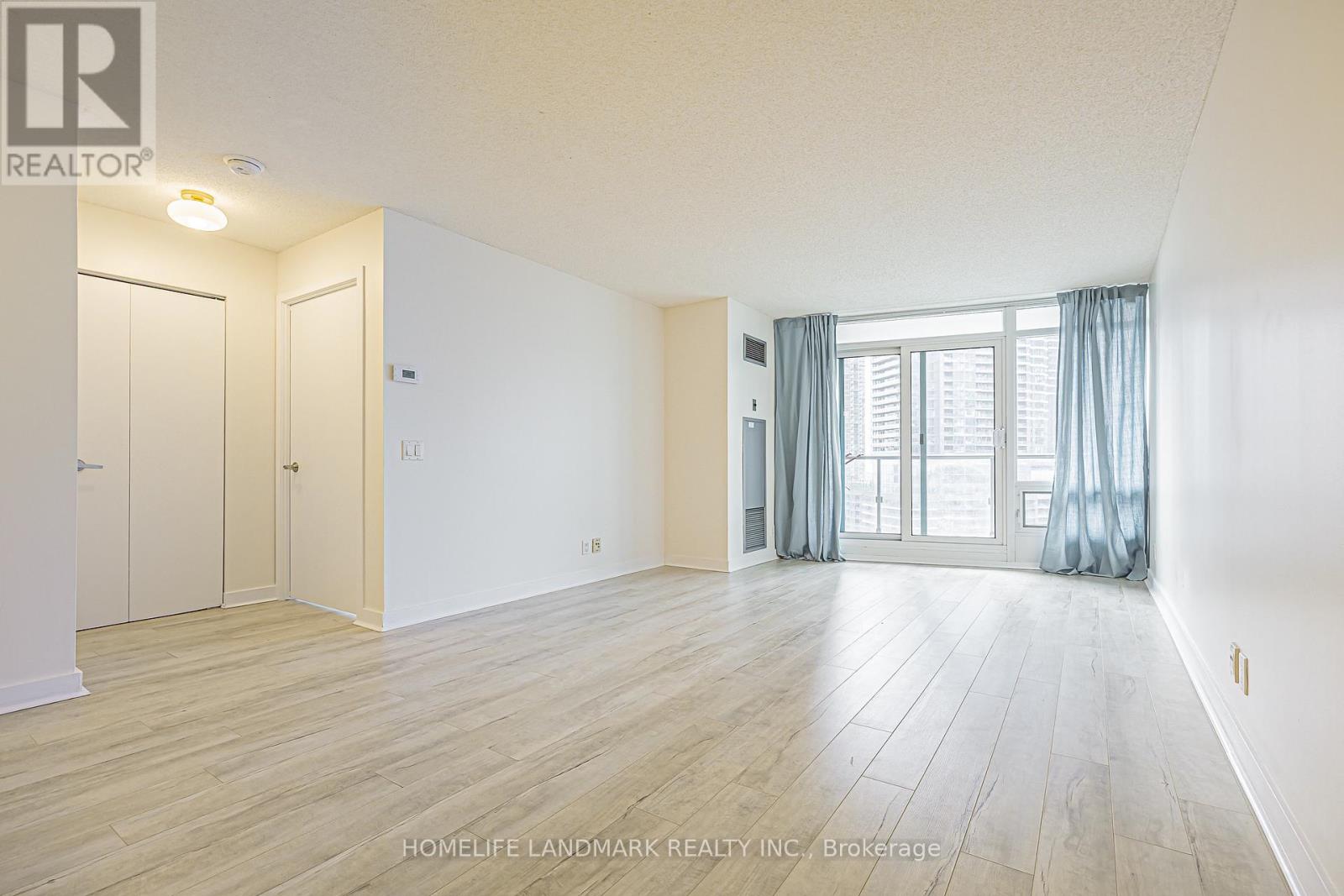 1906 - 361 Front Street W, Toronto, Ontario  M5V 3R5 - Photo 19 - C13741250