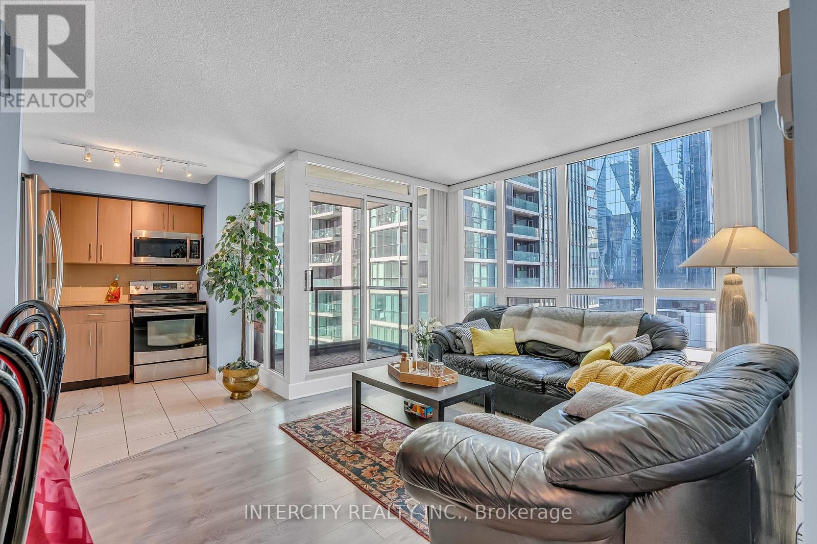 1010 - 12 Yonge Street, Toronto, Ontario  M5E 1Z9 - Photo 13 - C13741322