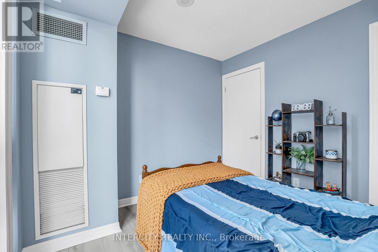 1010 - 12 Yonge Street, Toronto, Ontario  M5E 1Z9 - Photo 29 - C13741322