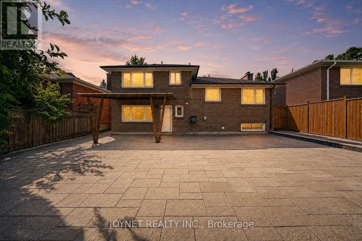 42 Brucedale Crescent, Toronto, Ontario  M2K 2C7 - Photo 35 - C13741332