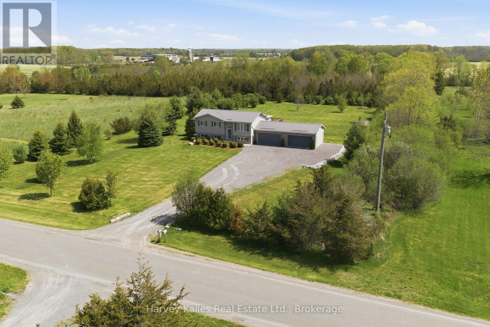 289 Kings Road, Prince Edward County, Ontario  K0K 1P0 - Photo 1 - X13741266