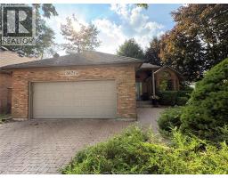 5871 BAGLEY AVENUE, LaSalle, Ontario