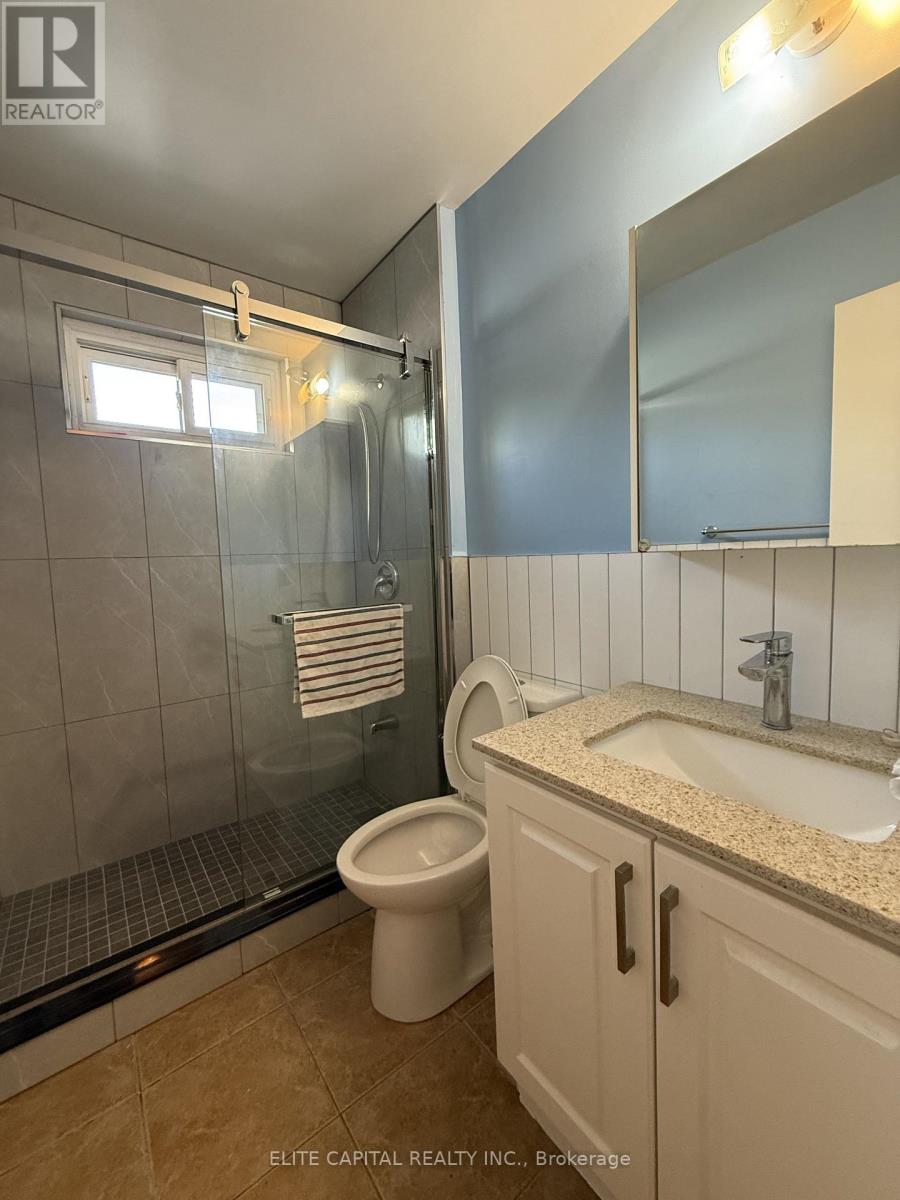332 Burrows Hall Boulevard, Toronto, Ontario  M1B 1H7 - Photo 8 - E13741262