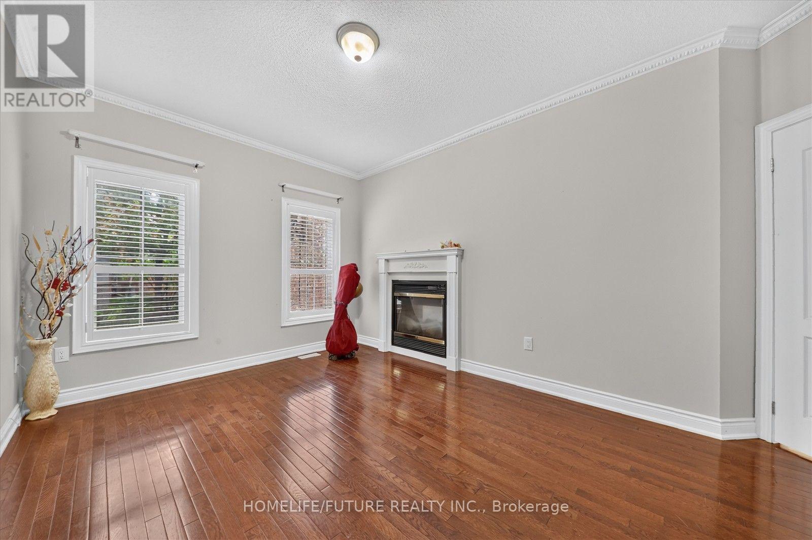 6 Dolby Crescent, Ajax, Ontario  L1Z 0E1 - Photo 16 - E13741272