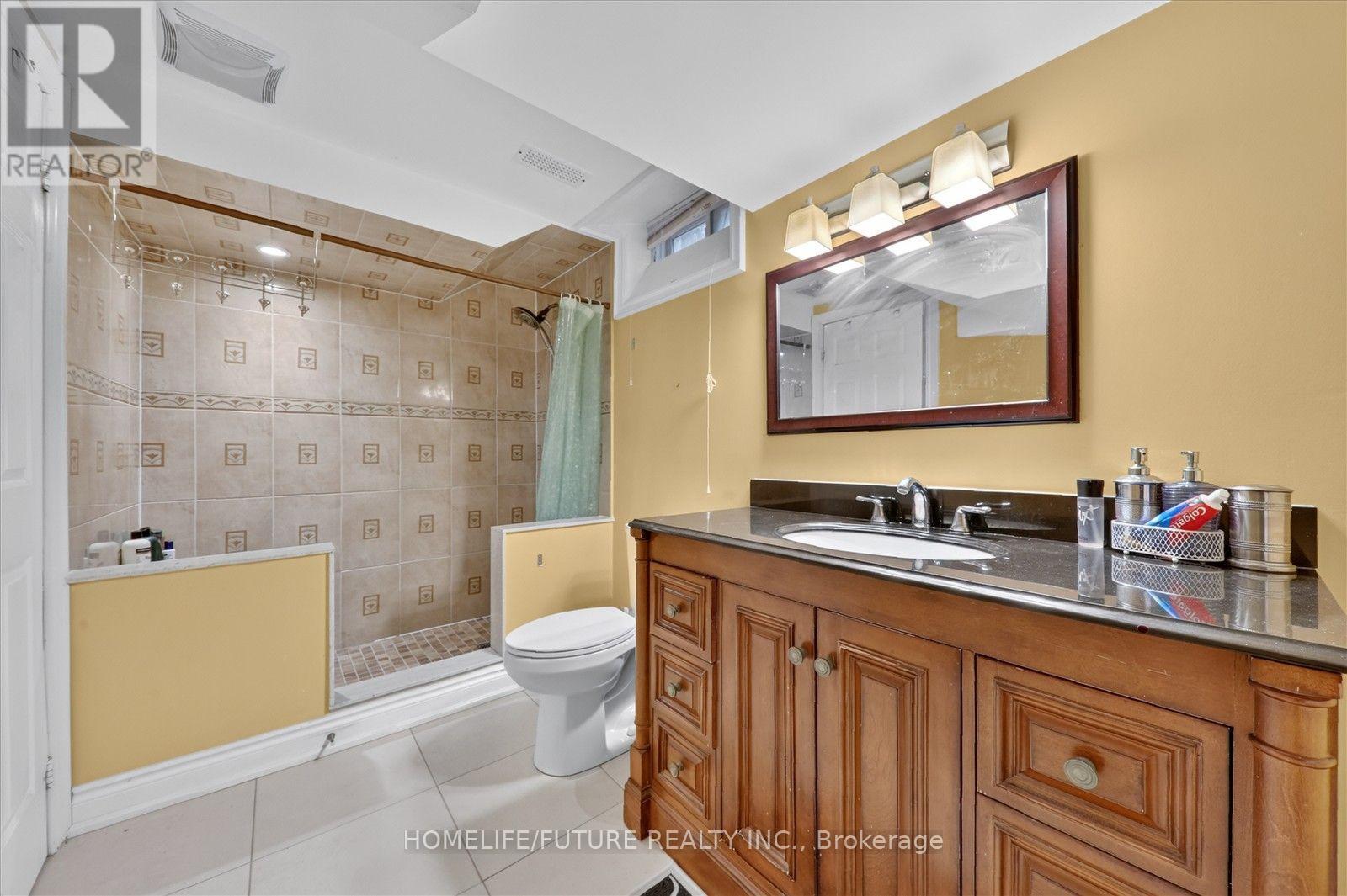 6 Dolby Crescent, Ajax, Ontario  L1Z 0E1 - Photo 41 - E13741272