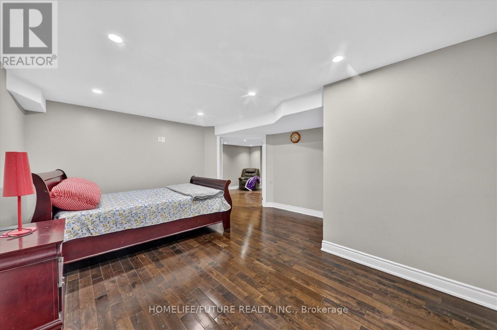 6 Dolby Crescent, Ajax, Ontario  L1Z 0E1 - Photo 44 - E13741272