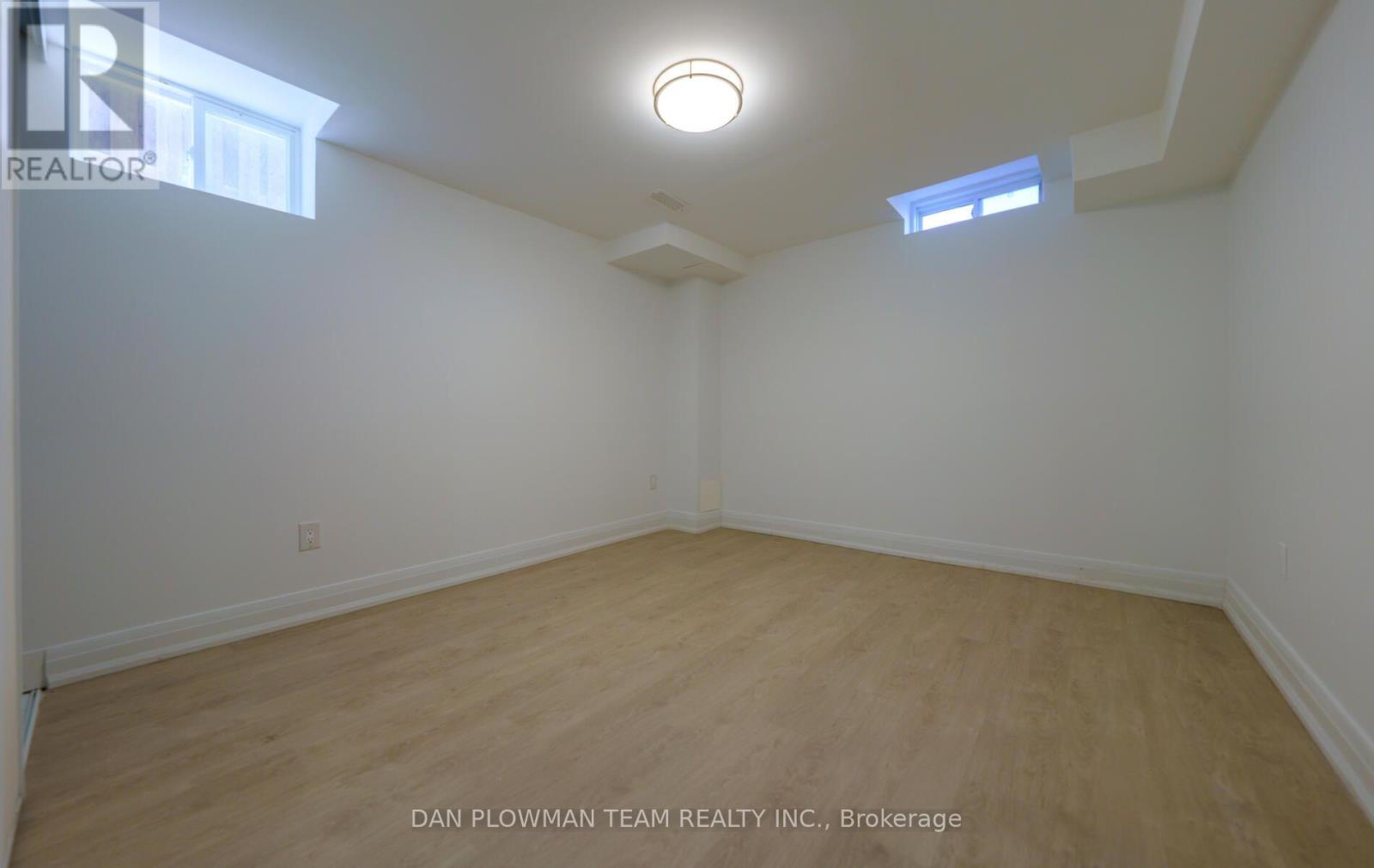 10 Pardon Avenue, Whitby, Ontario  L1P 1V1 - Photo 6 - E13741274