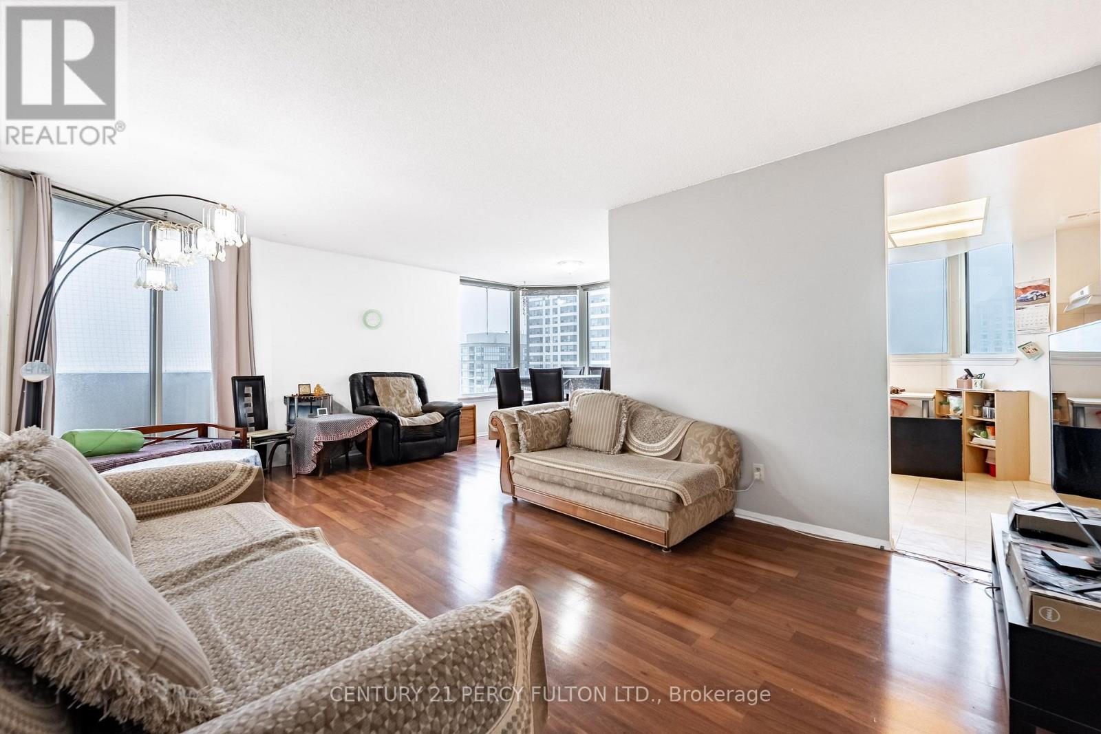 1008 - 30 Thunder Grove, Toronto, Ontario  M1V 4A3 - Photo 5 - E13741294