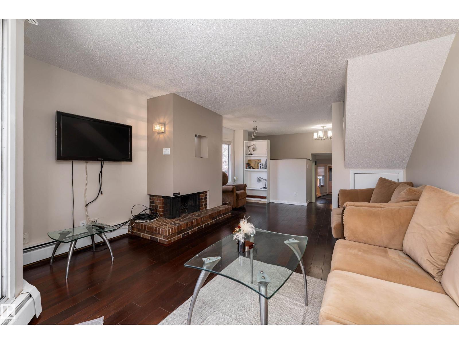 11120 83 Av Nw, Edmonton, Alberta  T6G 0V1 - Photo 4 - E4506834