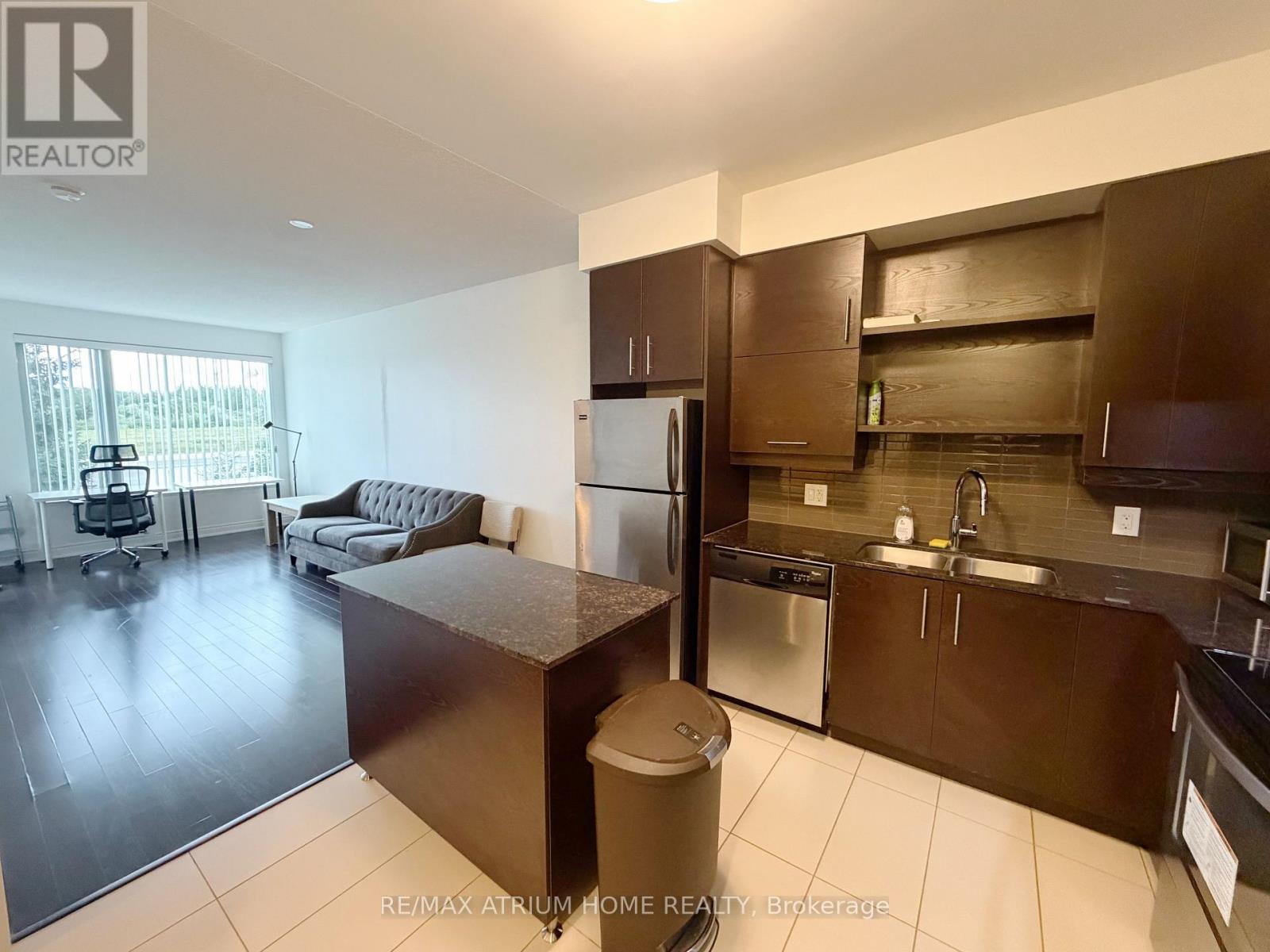 316 - 277 South Park Road, Markham, Ontario  L3T 0B7 - Photo 2 - N13741124