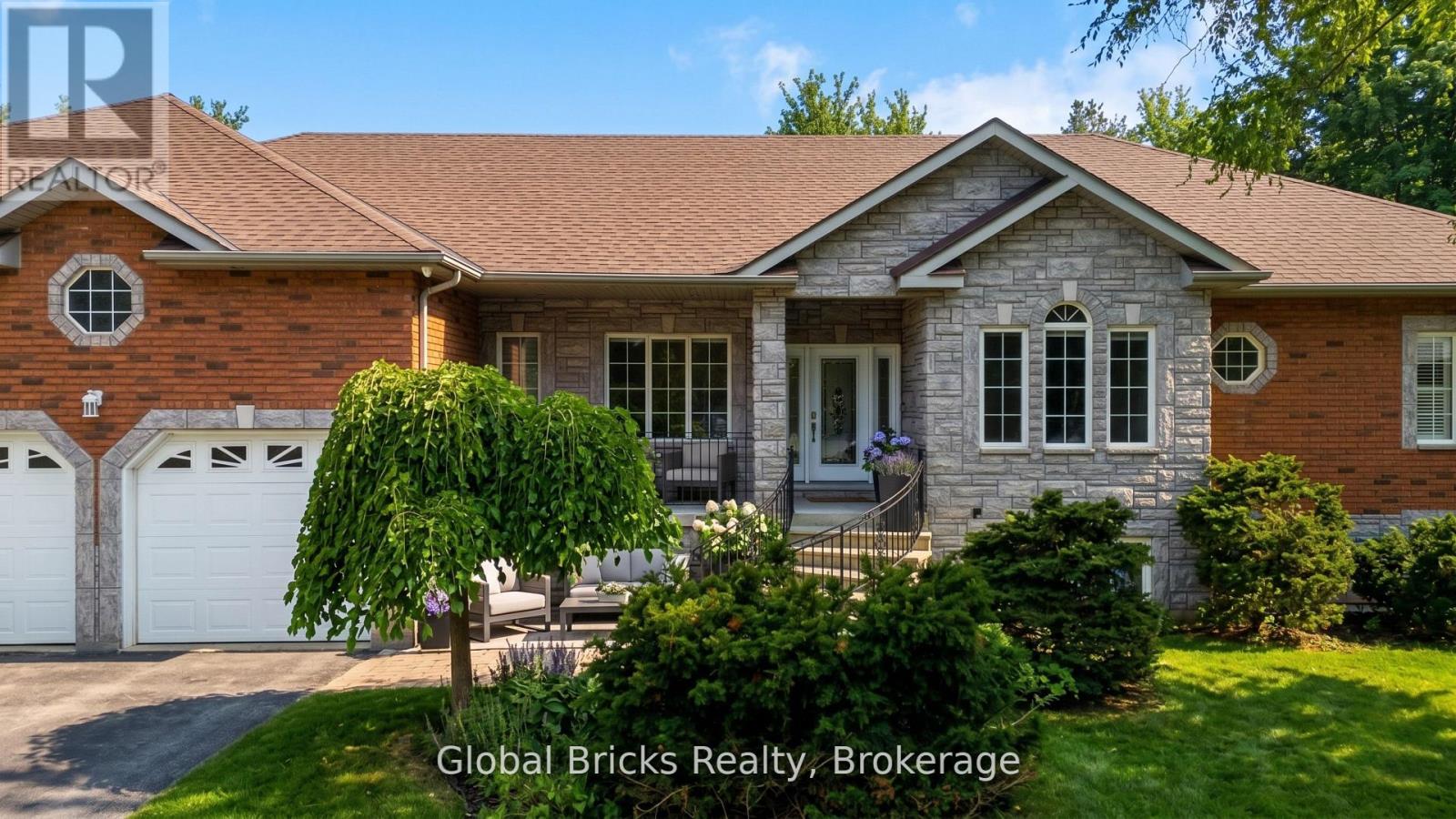 14 Fisher Drive, Adjala-Tosorontio, Ontario  L0M 1J0 - Photo 2 - N13741230