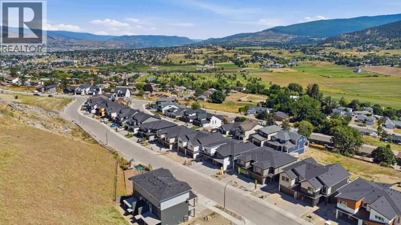 373 Arrowleaf Rise, Coldstream, British Columbia  V1B 0B5 - Photo 8 - 10393287