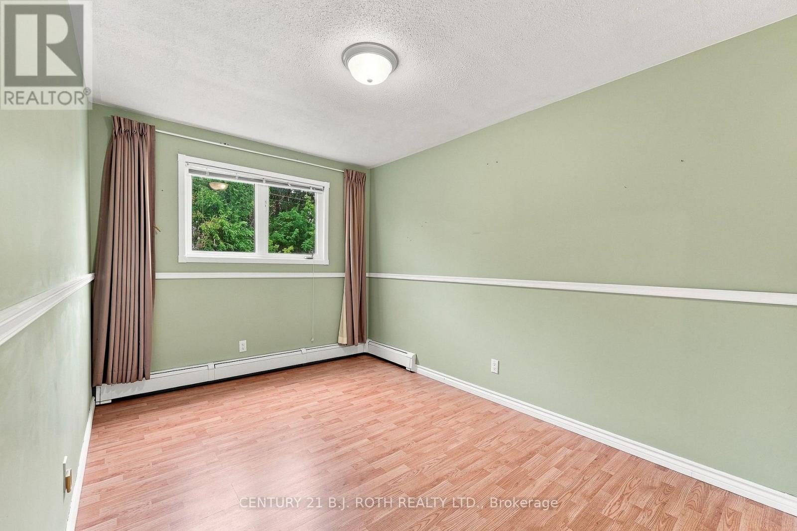 195 North Street E, Orillia, Ontario  L3V 2G2 - Photo 15 - S13741282