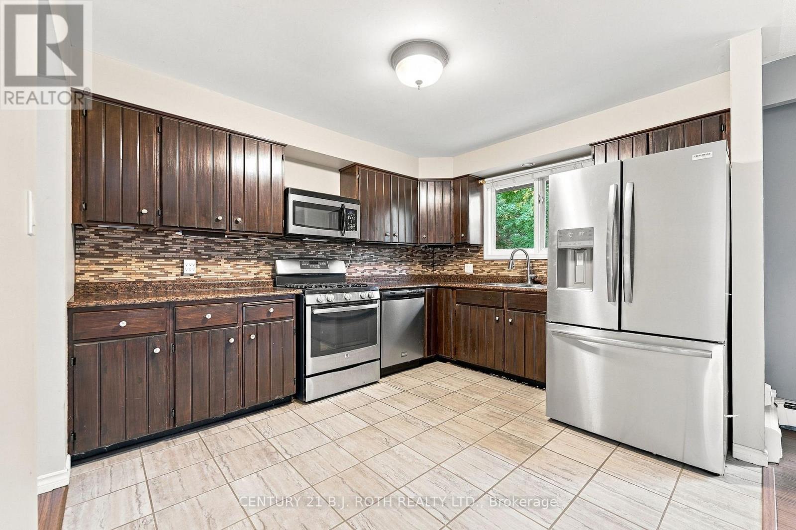 195 North Street E, Orillia, Ontario  L3V 2G2 - Photo 7 - S13741282