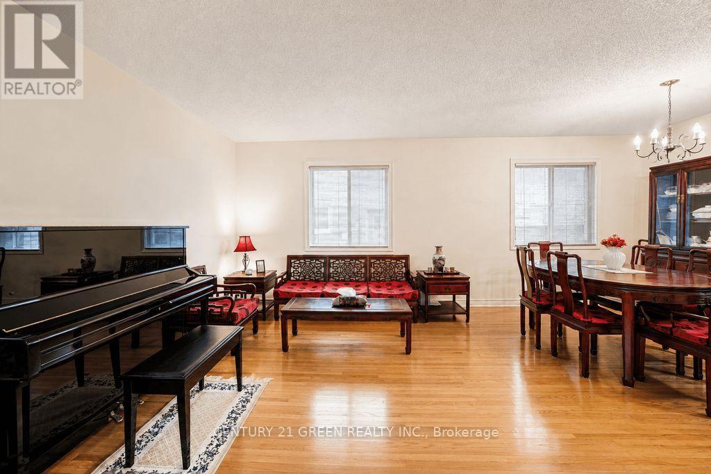 1446 Grossi Street, Mississauga, Ontario  L5V 1T8 - Photo 30 - W13741050