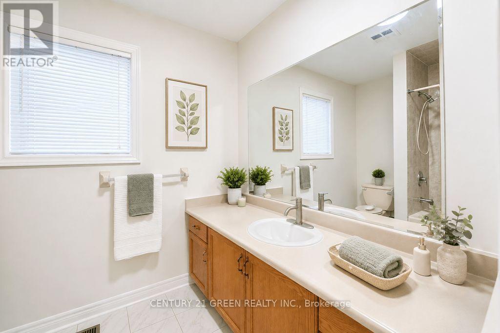 1446 Grossi Street, Mississauga, Ontario  L5V 1T8 - Photo 46 - W13741050