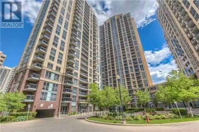 Ph06 - 5 Michael Power Place, Toronto, Ontario  M9A 0A3 - Photo 1 - W13741070
