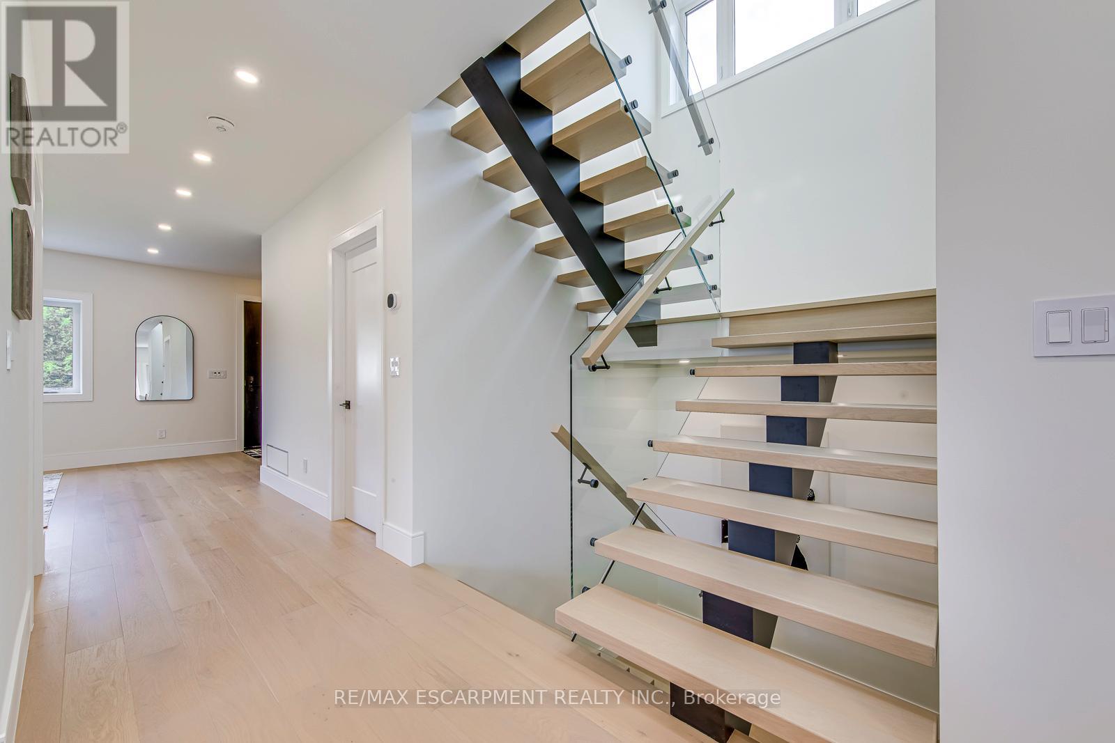 1411 Mountain Grove Avenue, Burlington, Ontario  L7P 2H1 - Photo 22 - W13741108