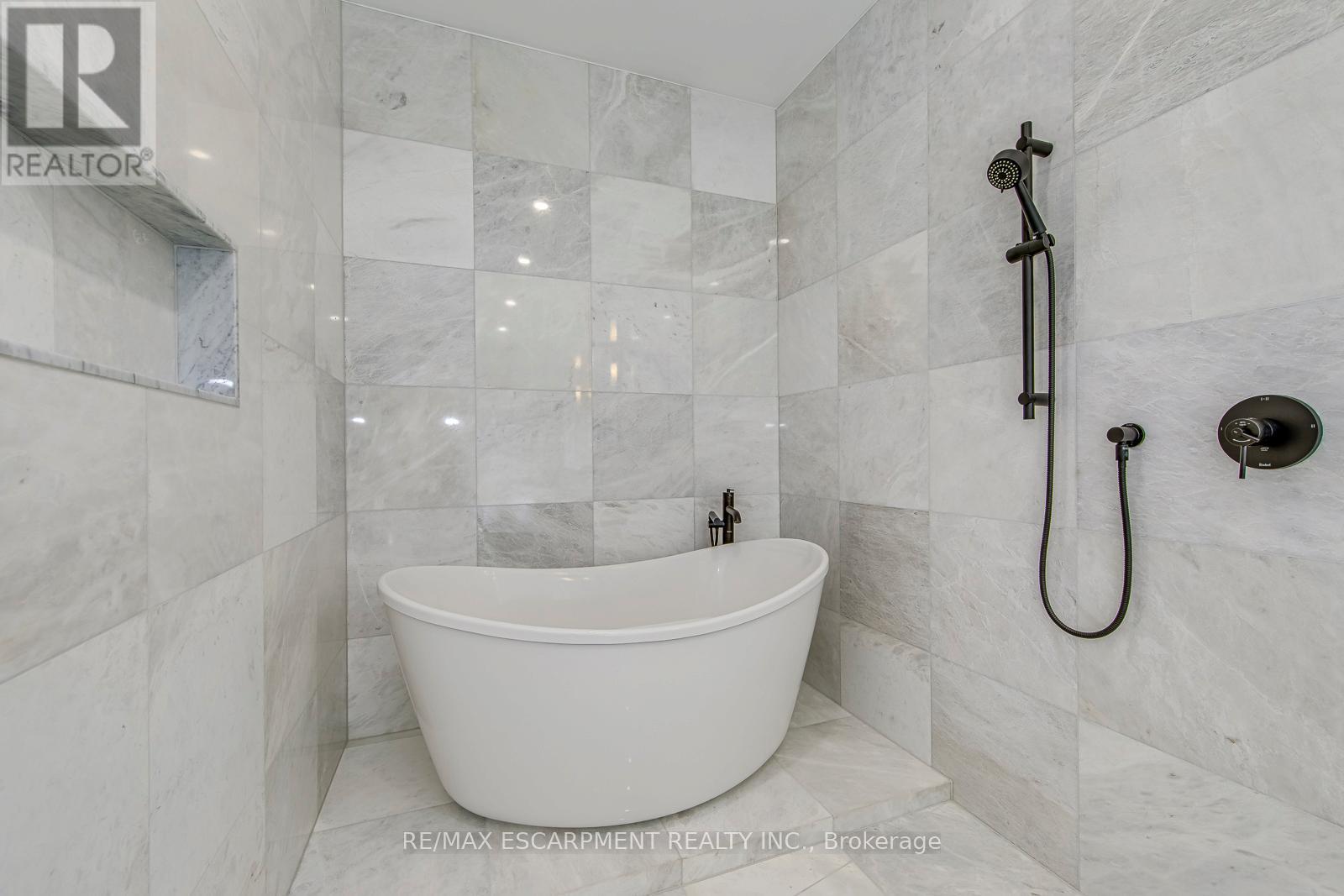 1411 Mountain Grove Avenue, Burlington, Ontario  L7P 2H1 - Photo 29 - W13741108