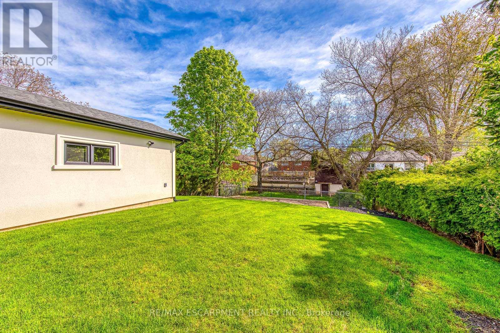 1411 Mountain Grove Avenue, Burlington, Ontario  L7P 2H1 - Photo 47 - W13741108