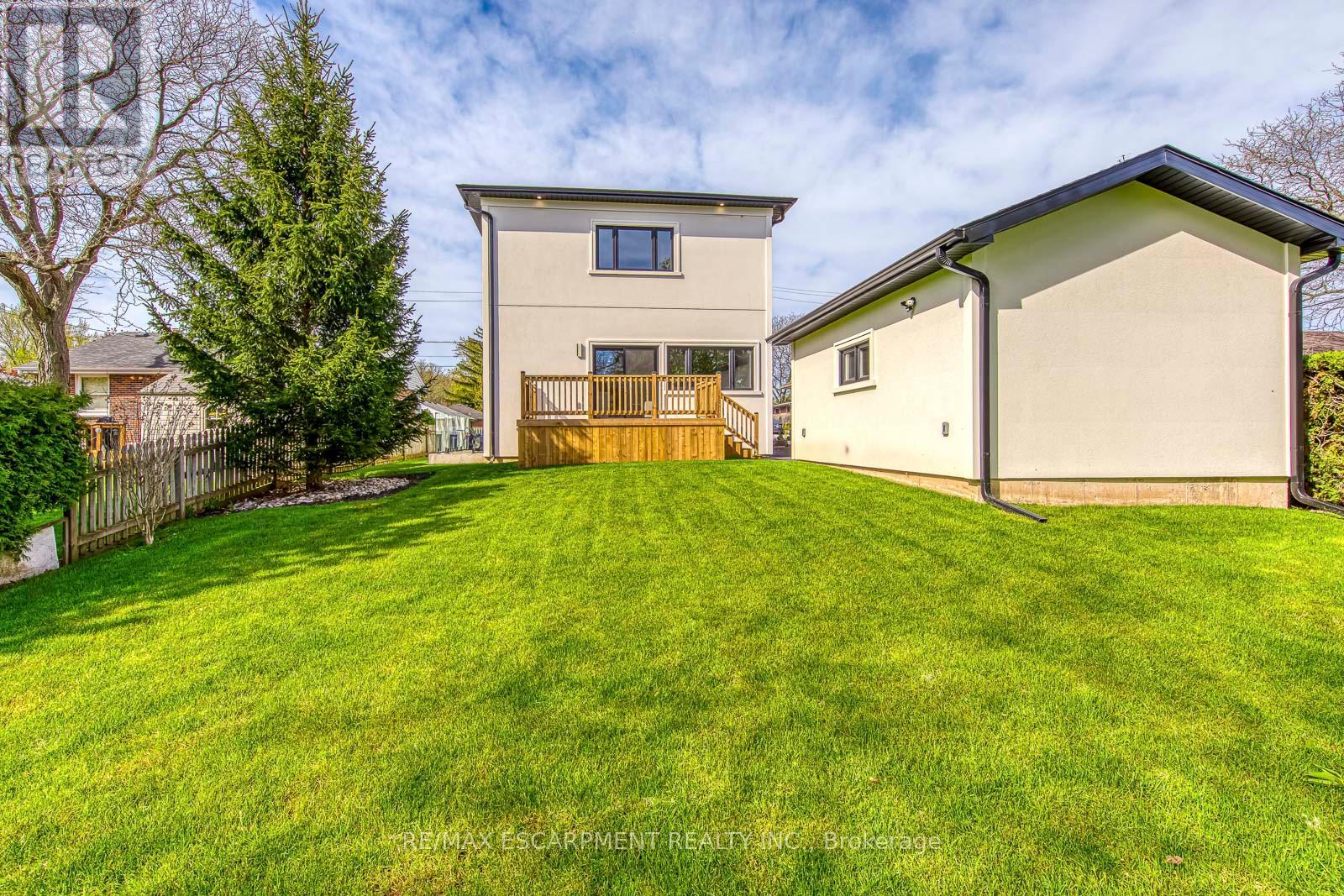 1411 Mountain Grove Avenue, Burlington, Ontario  L7P 2H1 - Photo 48 - W13741108