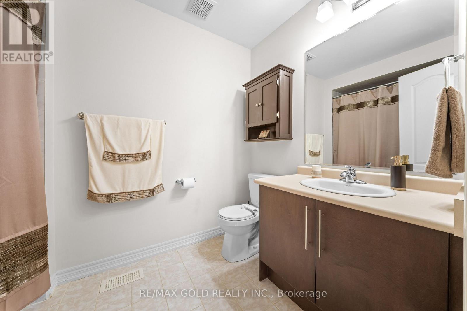 73 Lesabre Crescent, Brampton, Ontario  L6P 3R4 - Photo 17 - W13741142