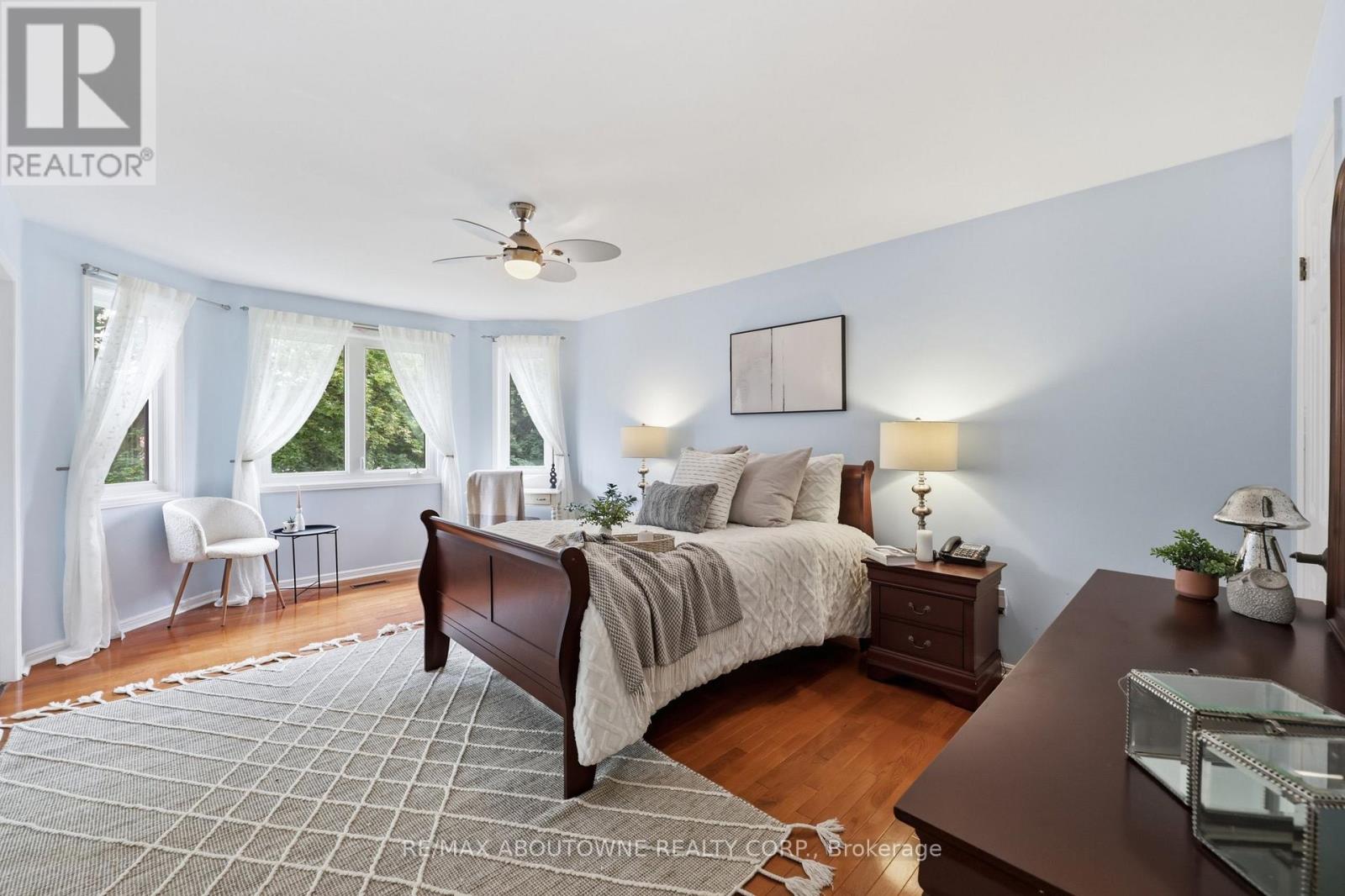 572 Harmony Avenue, Burlington, Ontario  L7N 3S8 - Photo 24 - W13741280