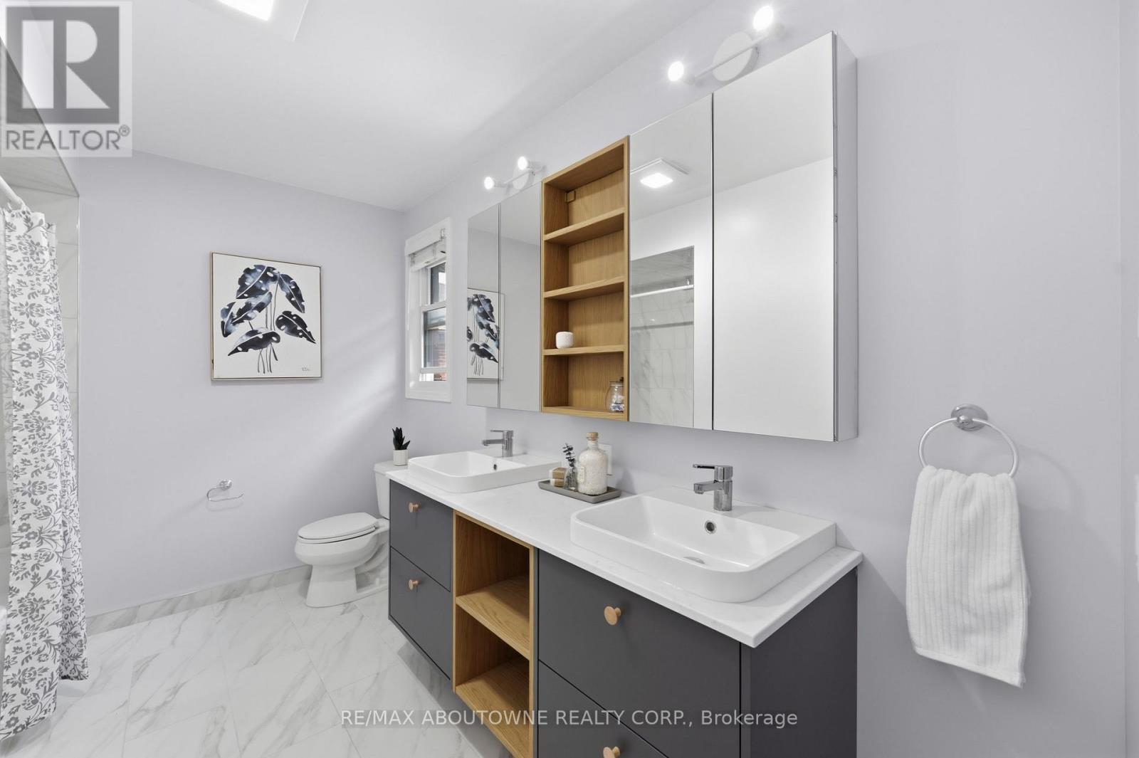 572 Harmony Avenue, Burlington, Ontario  L7N 3S8 - Photo 32 - W13741280