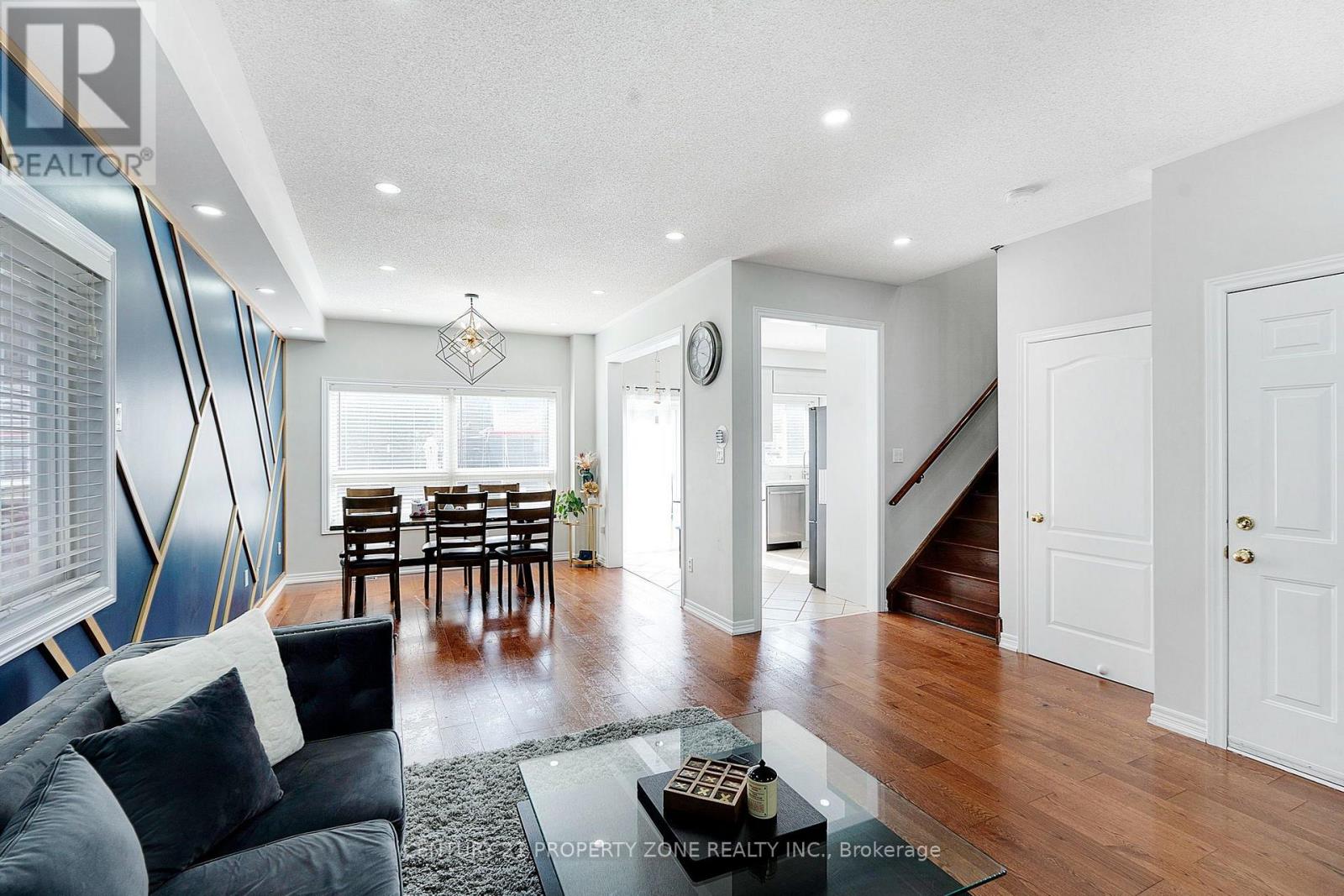 221 Andrews Trail, Milton, Ontario  L9T 6S7 - Photo 6 - W13741302