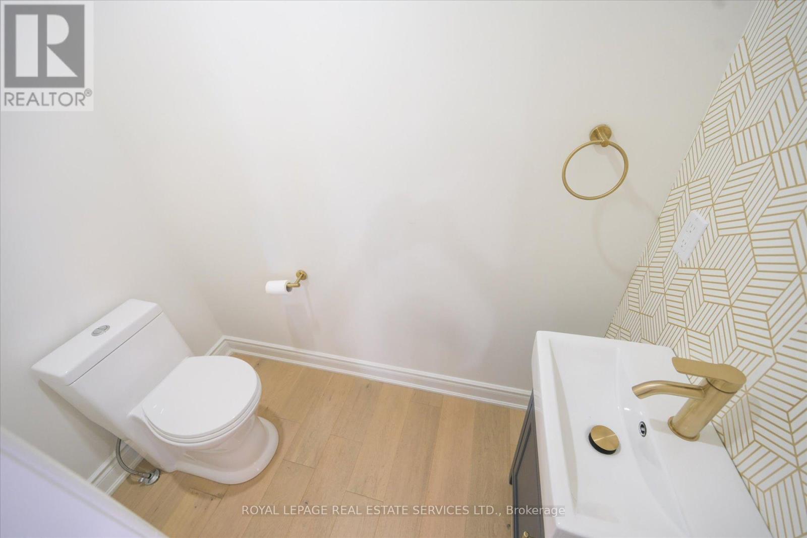 18 Celestine Drive, Toronto (Willowridge-Martingrove-Richview), Ontario  M9R 3N1 - Photo 19 - W13741328