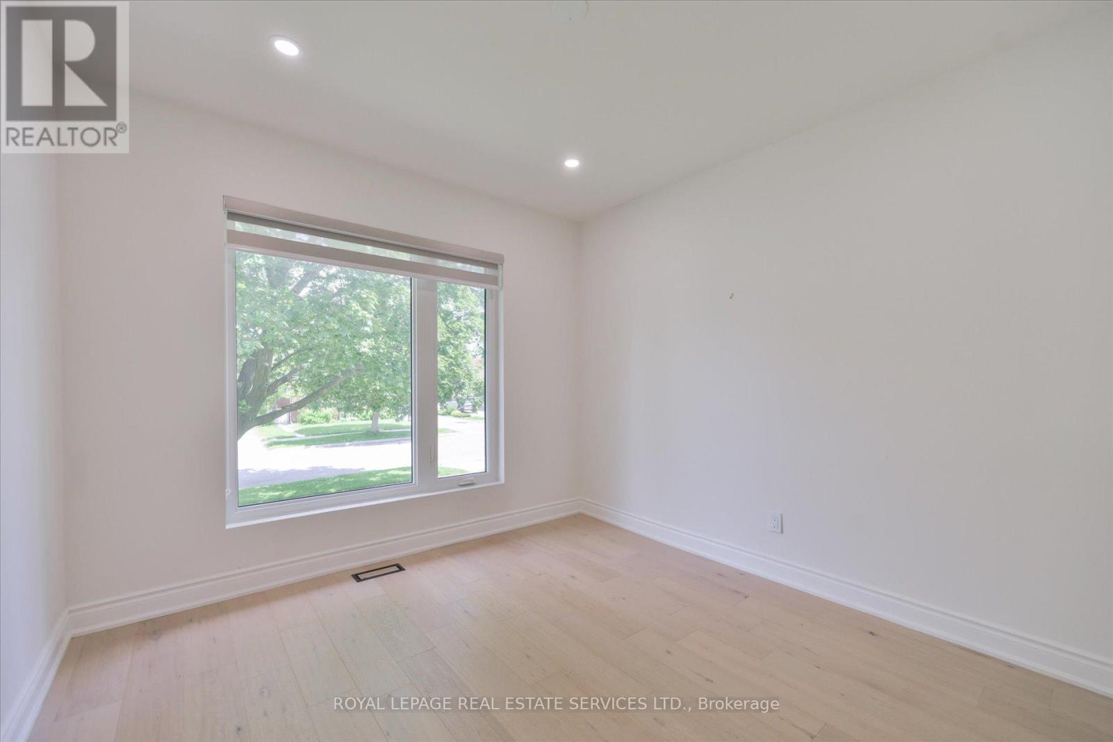 18 Celestine Drive, Toronto (Willowridge-Martingrove-Richview), Ontario  M9R 3N1 - Photo 25 - W13741328