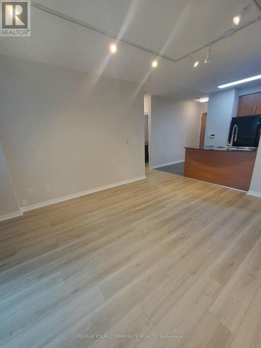 209 - 5500 Yonge Street, Toronto, Ontario  M2N 7L1 - Photo 3 - C13738976