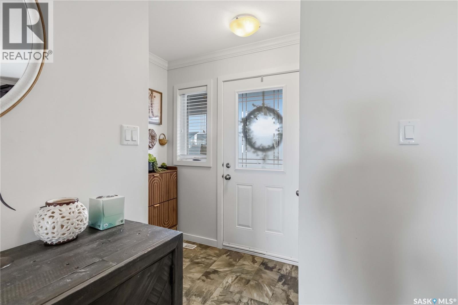 257 250 Akhtar Bend, Saskatoon, Saskatchewan  S7W 0W4 - Photo 6 - SK047428