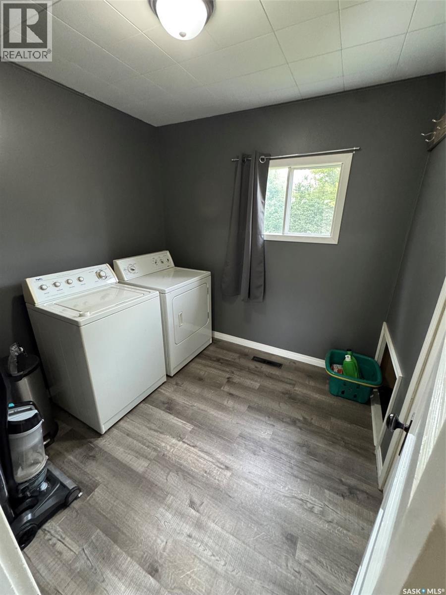 224 2nd Avenue, Spalding, Saskatchewan  S0K 4C0 - Photo 17 - SK047396
