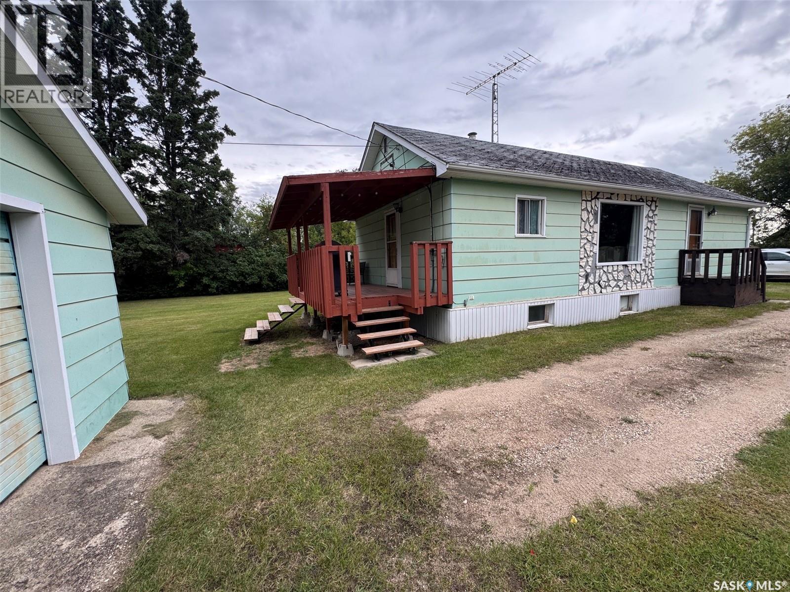 224 2nd Avenue, Spalding, Saskatchewan  S0K 4C0 - Photo 7 - SK047396