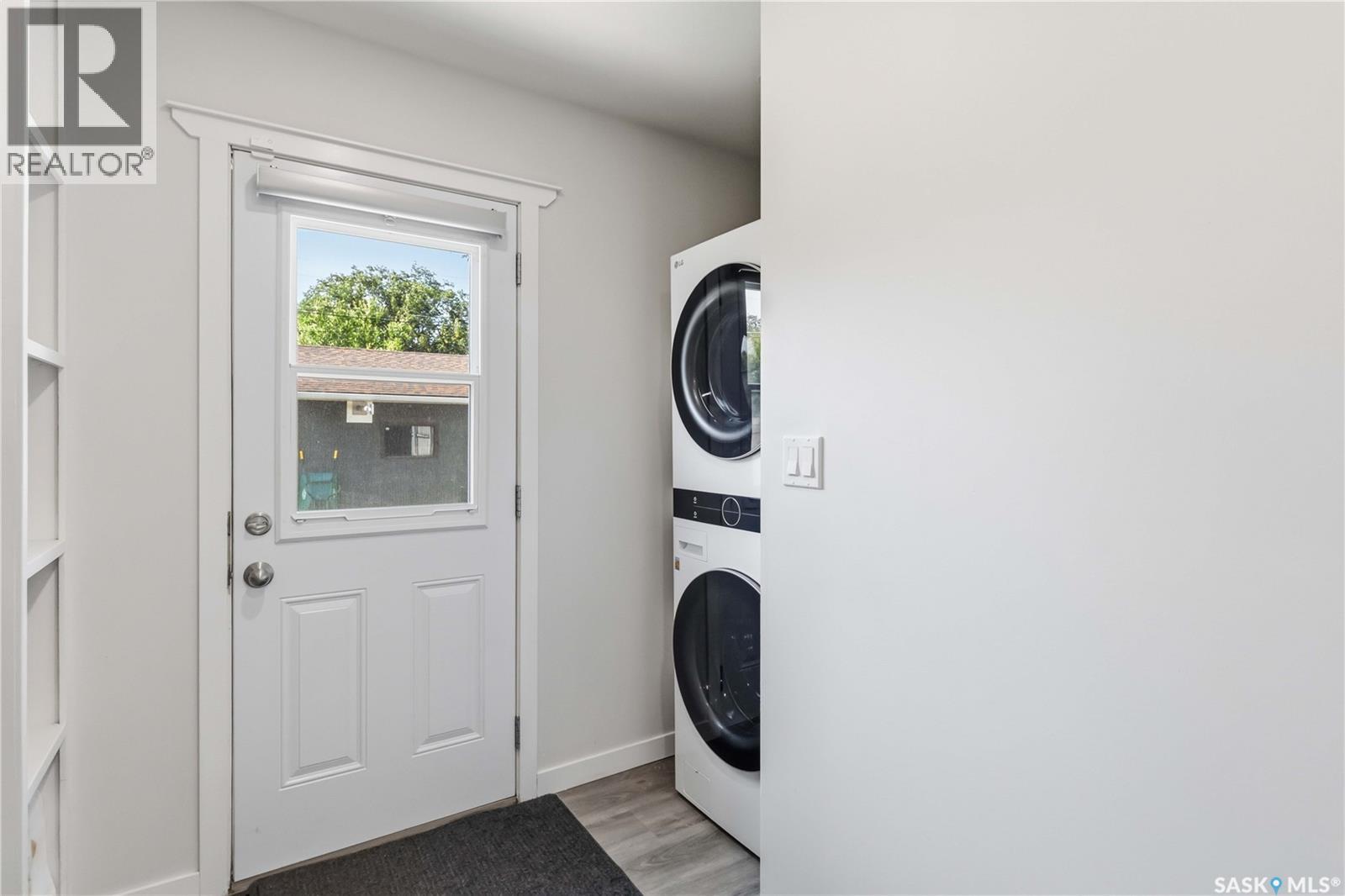 639 L Avenue S, Saskatoon, Saskatchewan  S7M 2H6 - Photo 17 - SK047307