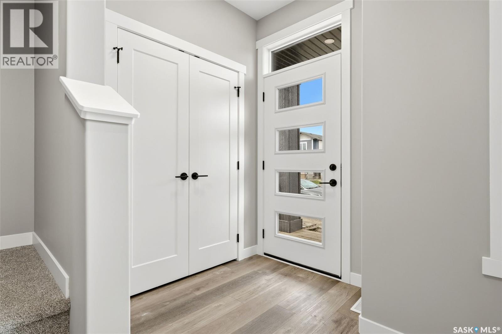 4505 Arens Road E, Regina, Saskatchewan  S4V 4E9 - Photo 2 - SK047241