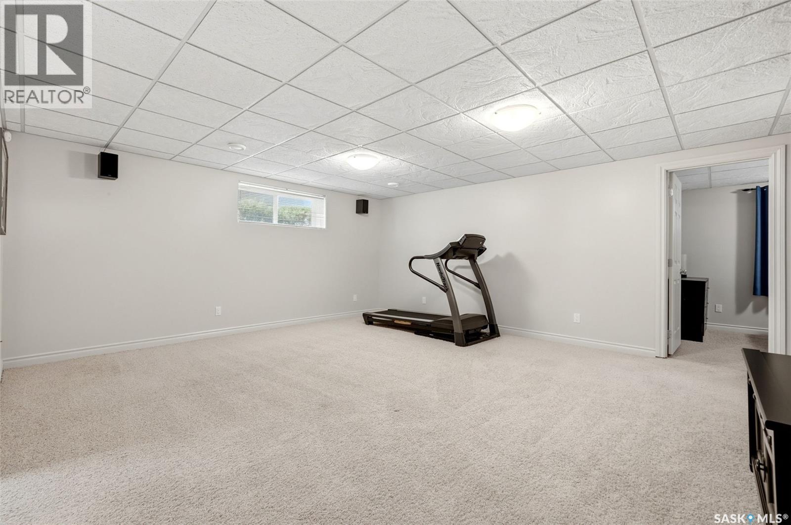34 Fairway Crescent, White City, Saskatchewan  S4L 0A7 - Photo 47 - SK047165