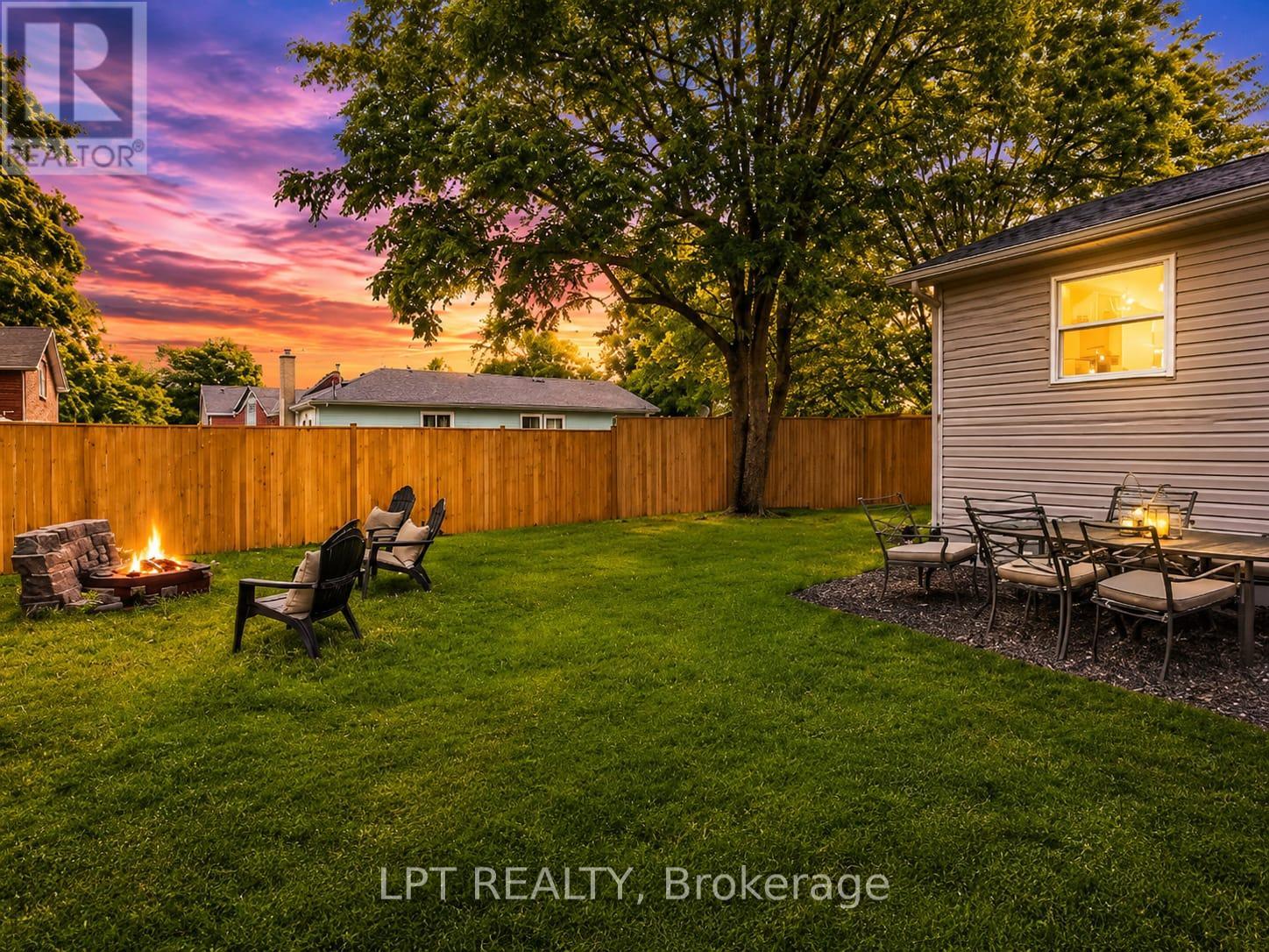 77 MUNRO ST WEST STREET W, Brock, Ontario