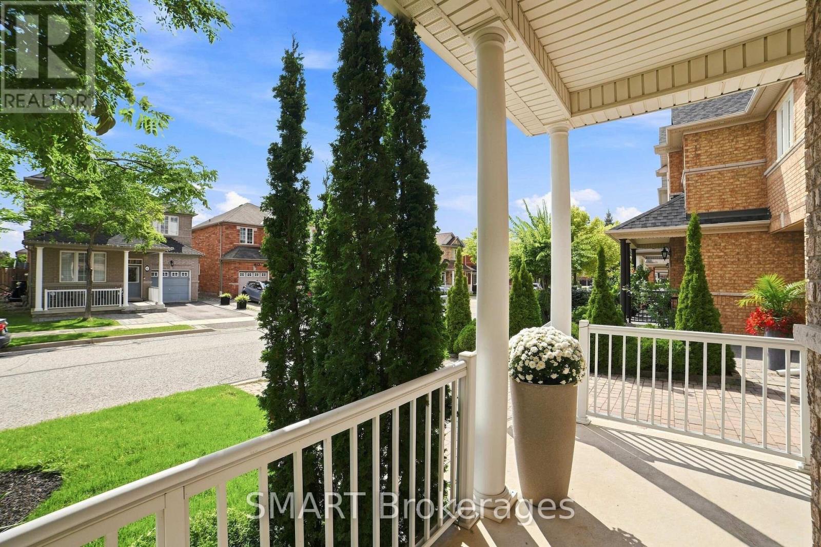 96 Capera Drive, Vaughan, Ontario  L4H 3K3 - Photo 2 - N13741074