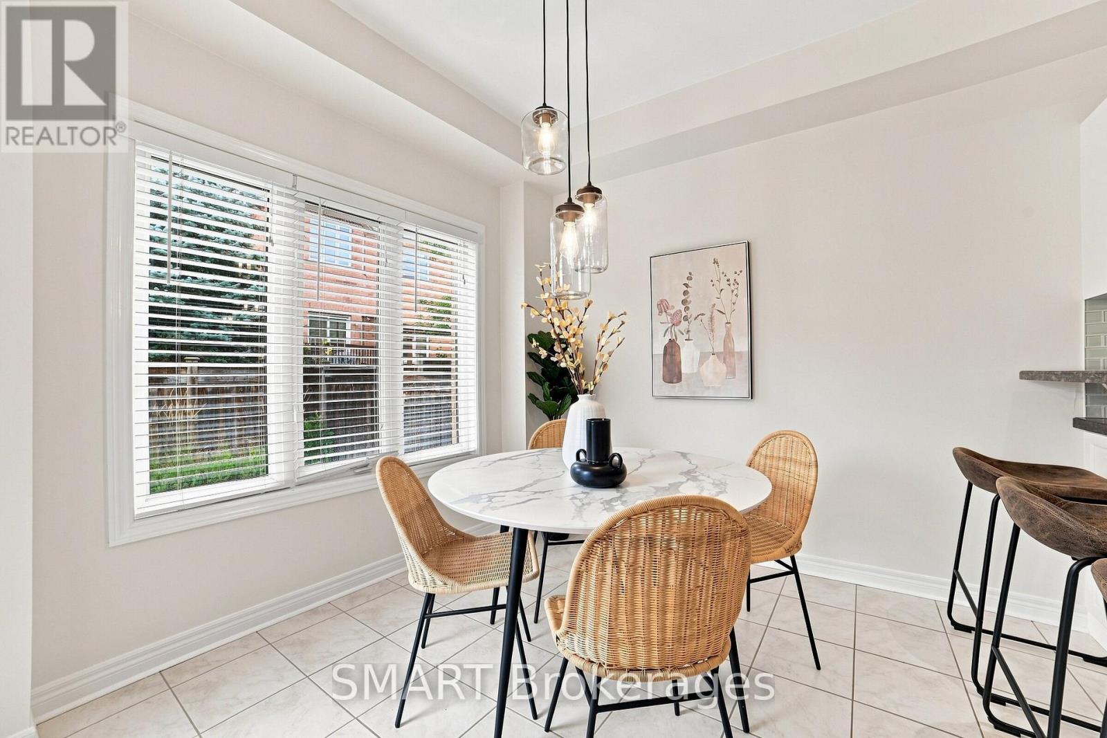 96 Capera Drive, Vaughan, Ontario  L4H 3K3 - Photo 9 - N13741074
