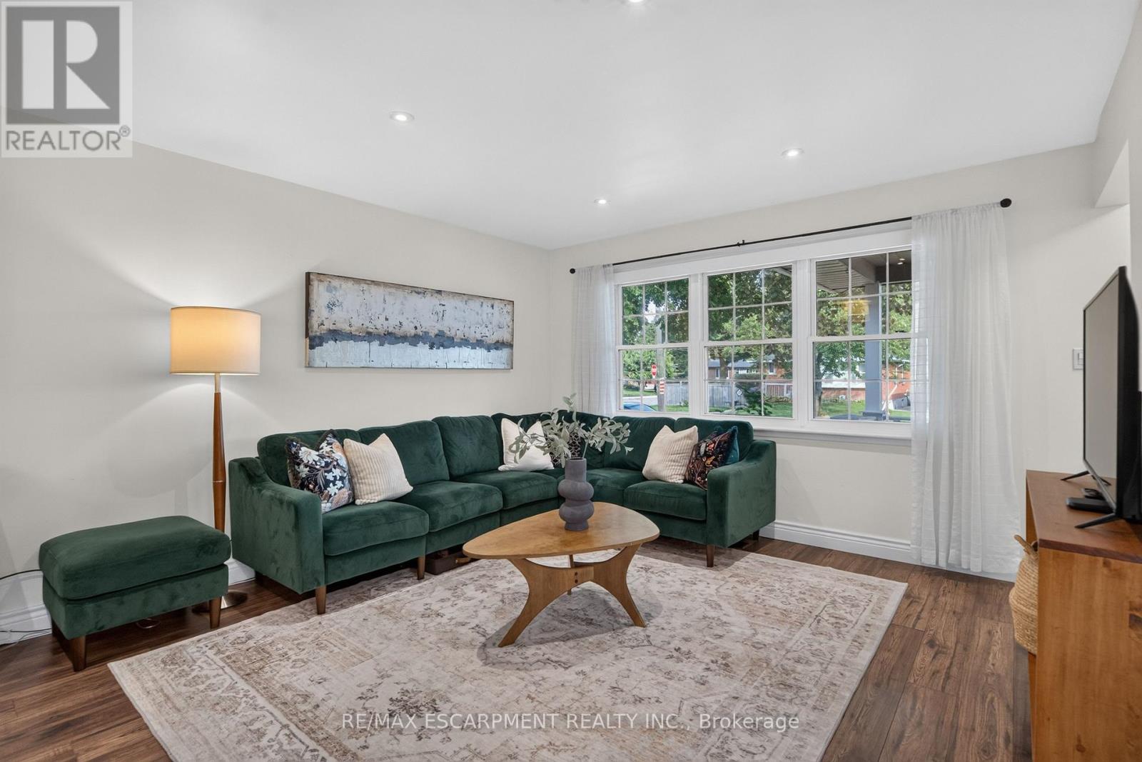 24 Castlefield Drive, Hamilton, Ontario  L8T 3R2 - Photo 6 - X13741308