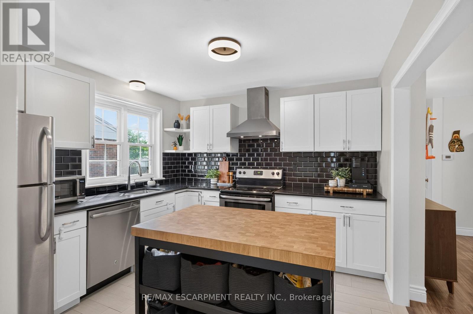 24 Castlefield Drive, Hamilton, Ontario  L8T 3R2 - Photo 9 - X13741308