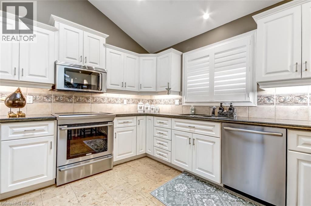 422 Powerline Road Unit# 29, Brantford, Ontario  N3R 8A1 - Photo 9 - 40860095